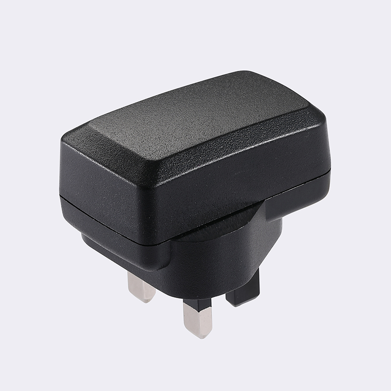 12W英規USB-U3外觀